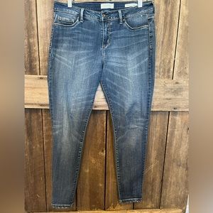 Jessica Simpson “Kiss me super skinny” stretch Jeans Size 31